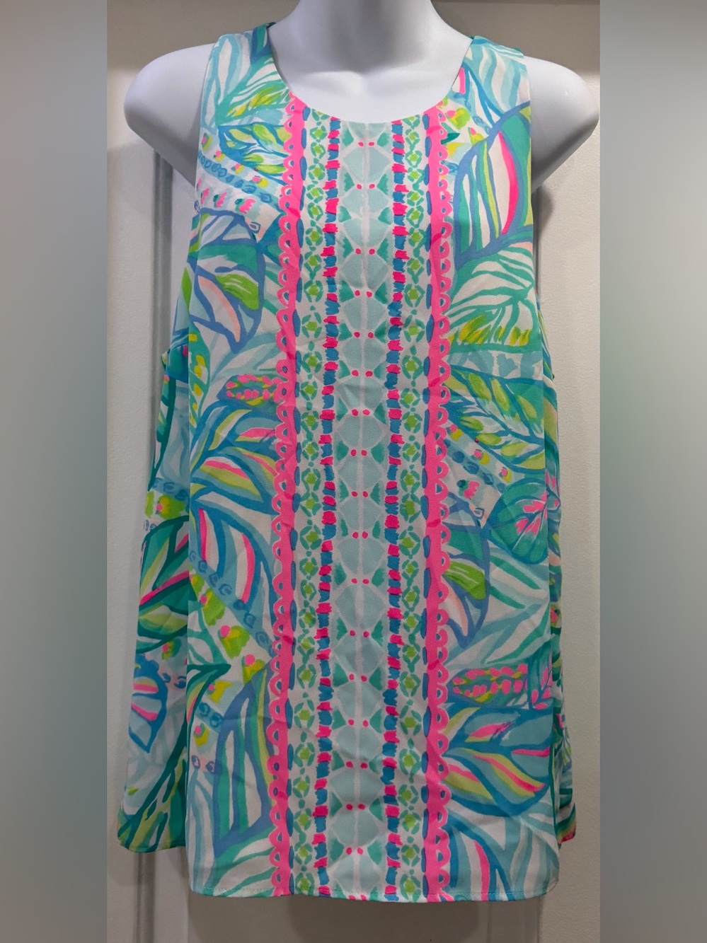 Lilly Pulitzer Lyle Tank Top Blouse Large Multi Maraca My World Engineered